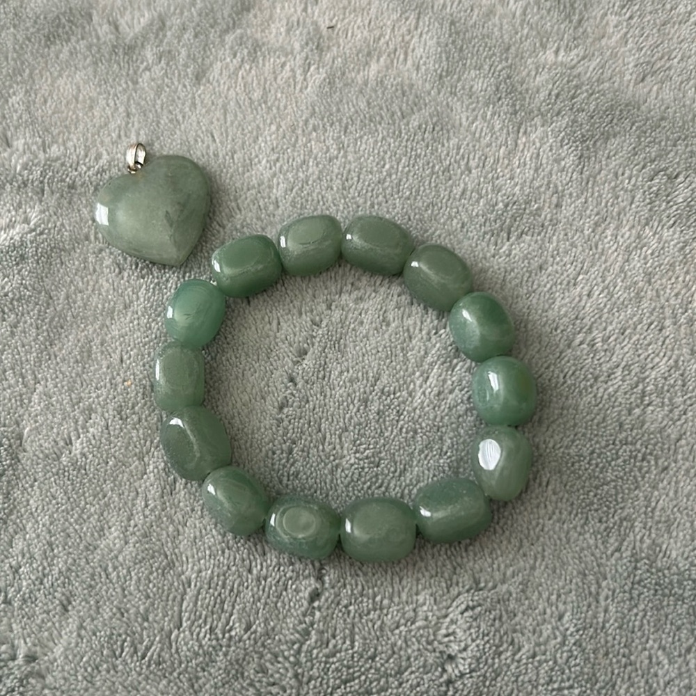 NWOT Nephrite Jade Bracelet